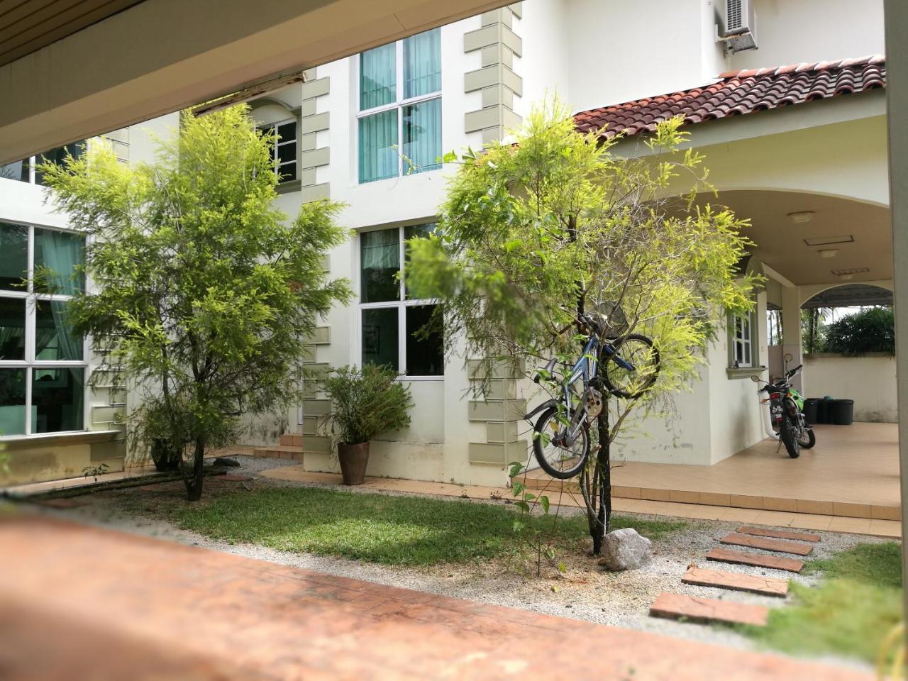 Guesthouse Dragon Place Taiping Extérieur photo