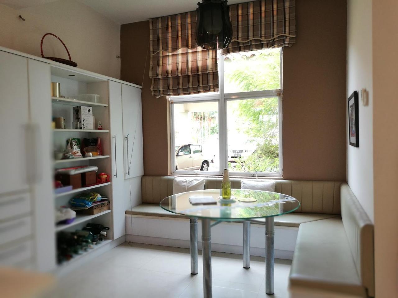 Guesthouse Dragon Place Taiping Extérieur photo