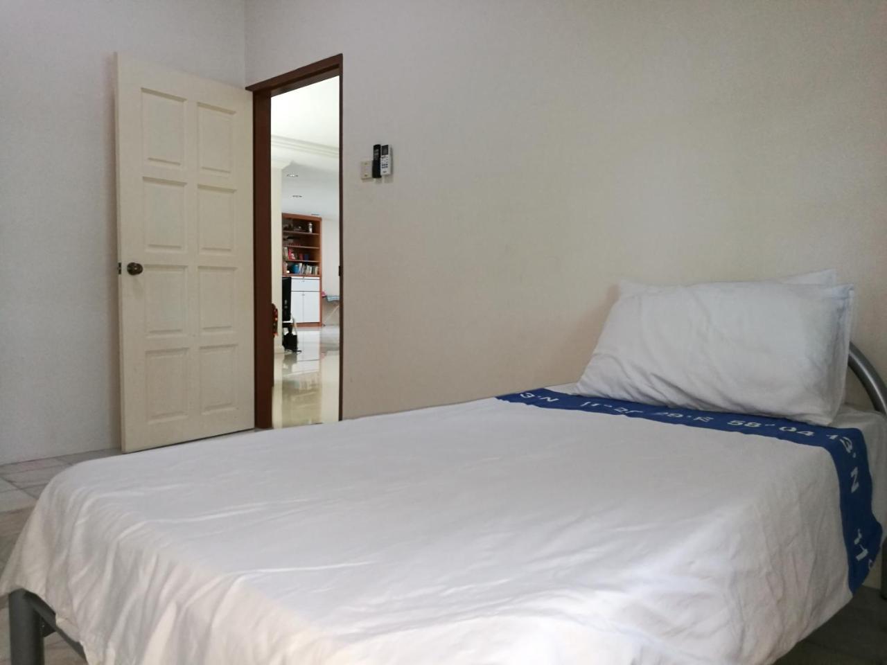 Guesthouse Dragon Place Taiping Extérieur photo