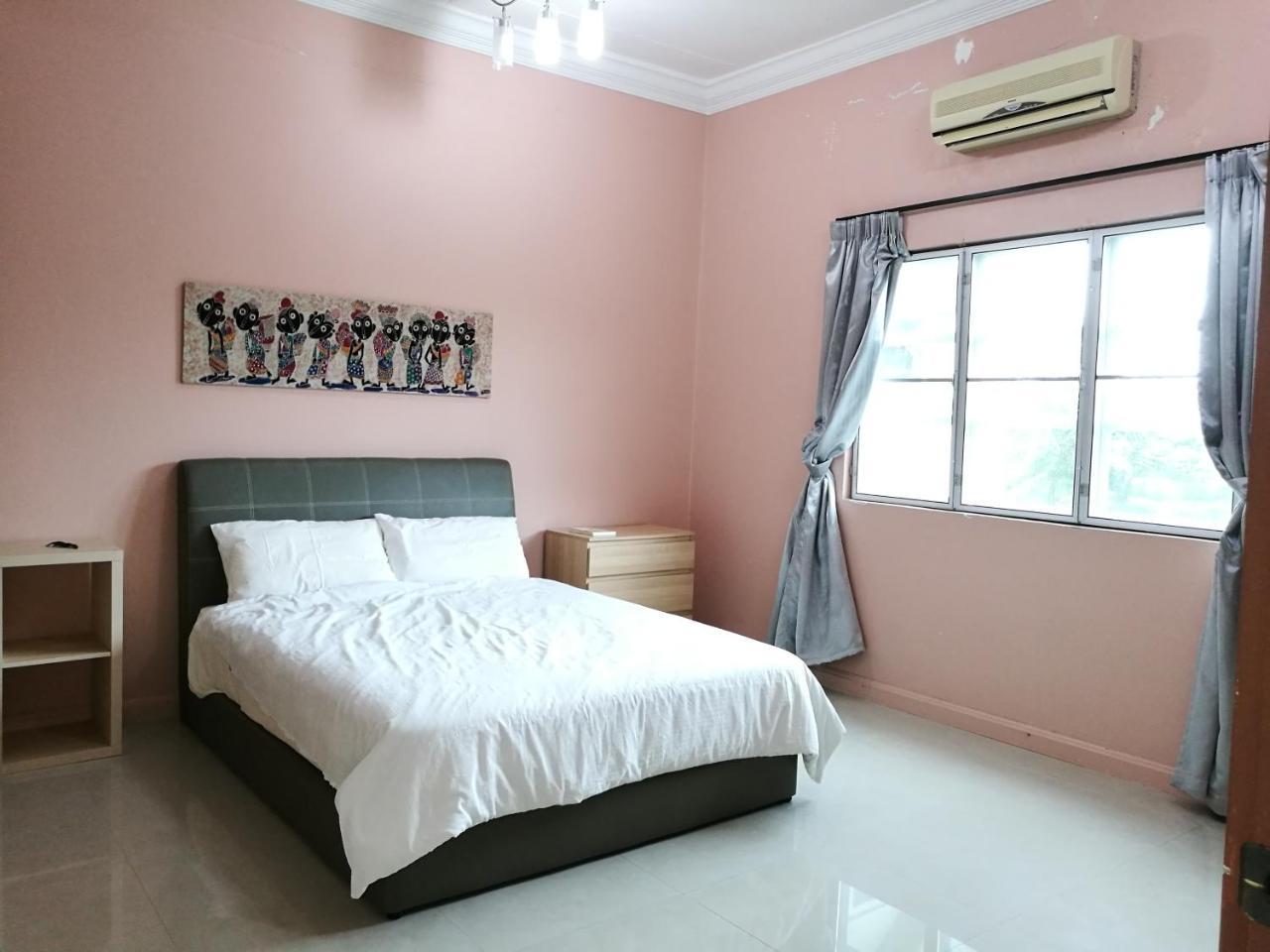Guesthouse Dragon Place Taiping Extérieur photo